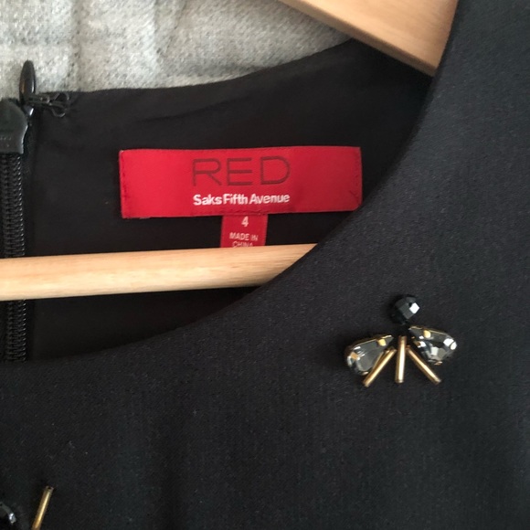 Little black dress but Saks 5th Avenue - Picture 2 of 3